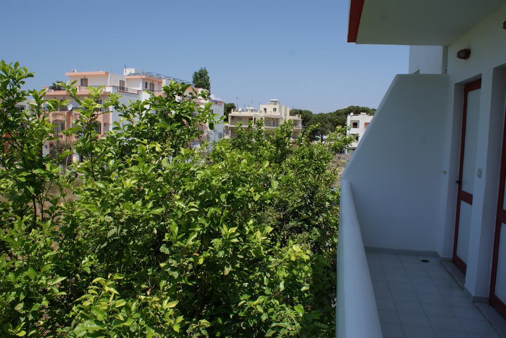 Stam & John Apartments Kos Town Luaran gambar