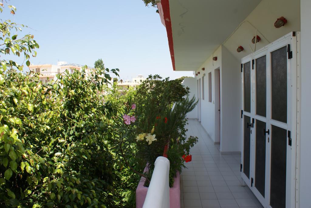 Stam & John Apartments Kos Town Luaran gambar