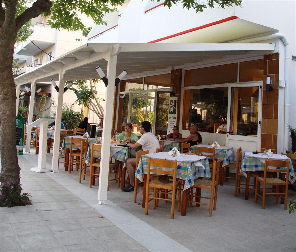 Stam & John Apartments Kos Town Luaran gambar