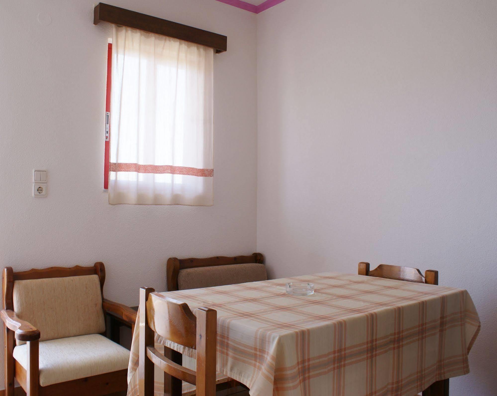 Stam & John Apartments Kos Town Luaran gambar