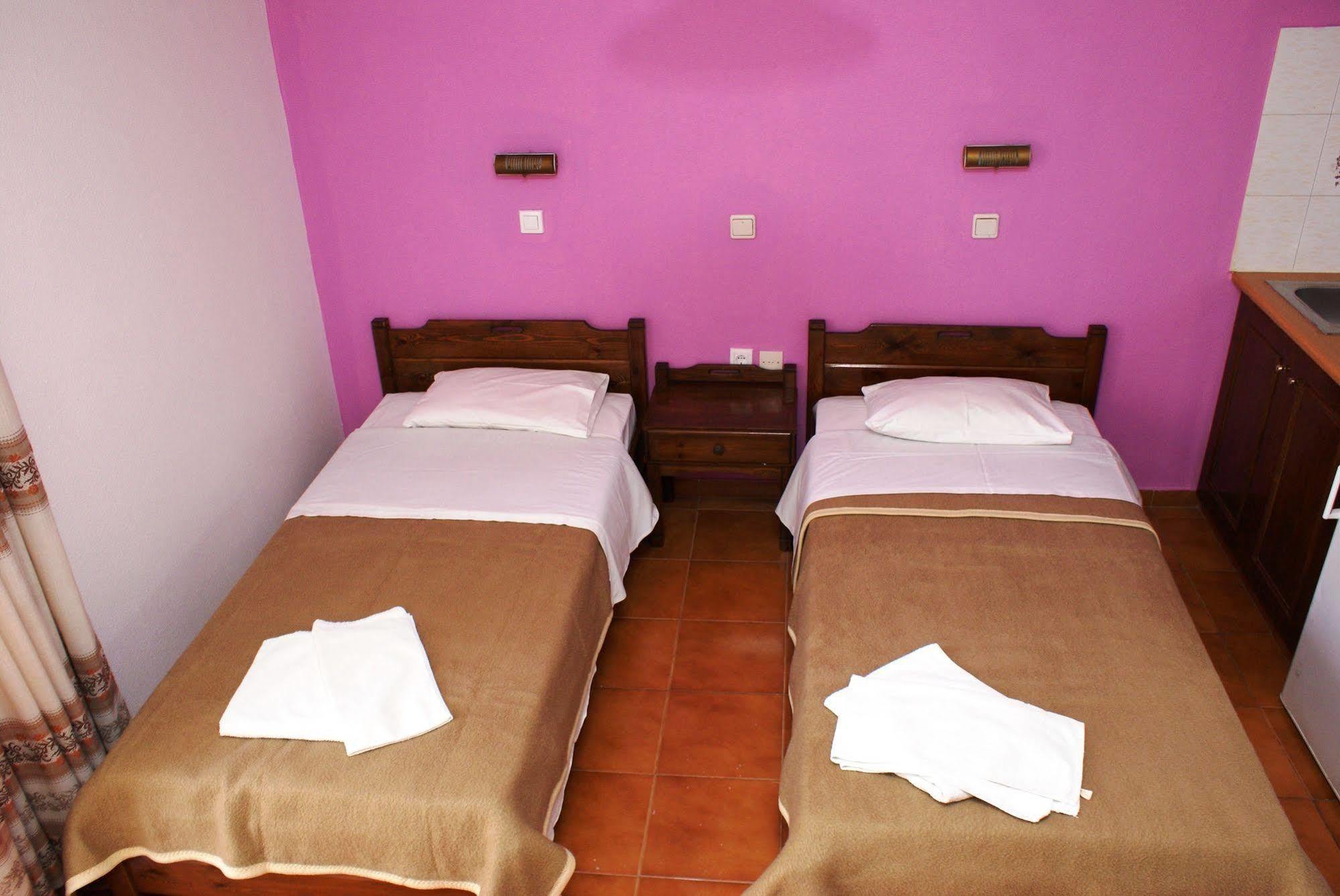 Stam & John Apartments Kos Town Luaran gambar